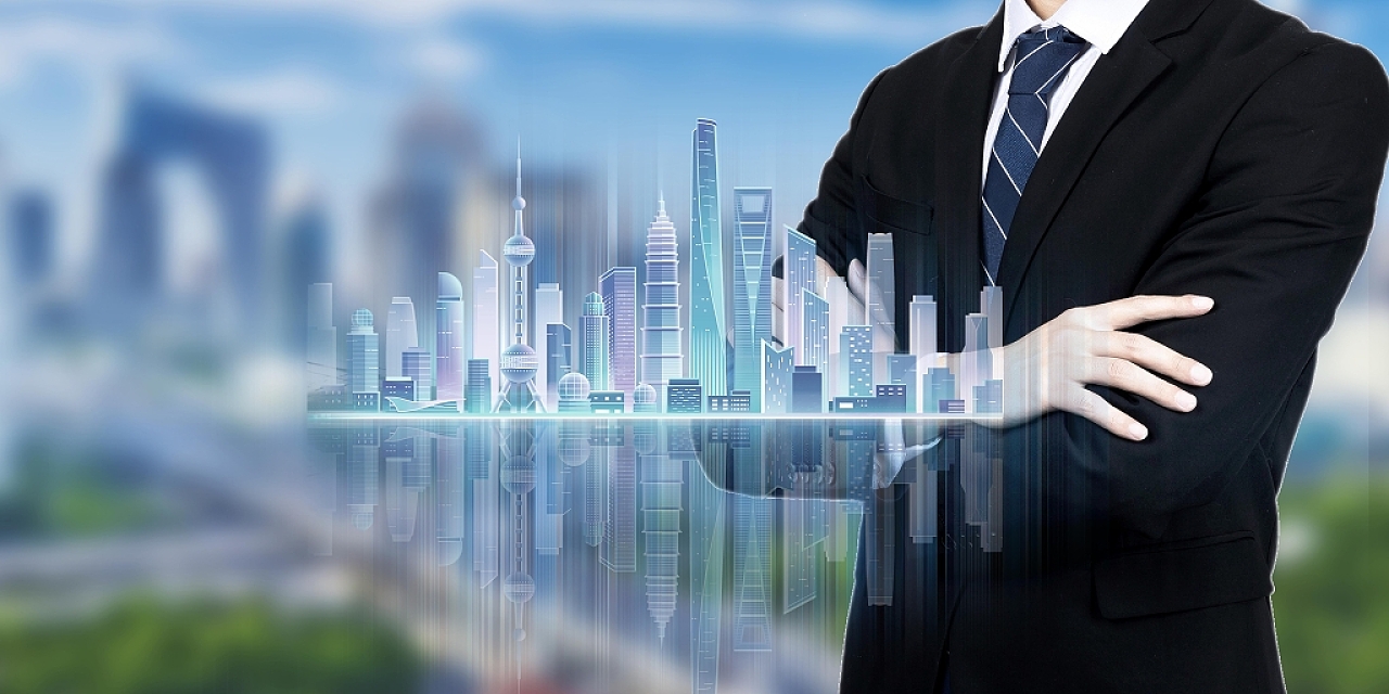 蓝色写实商务场景成功人士西装城市剪影城市光效国家发展展板背景